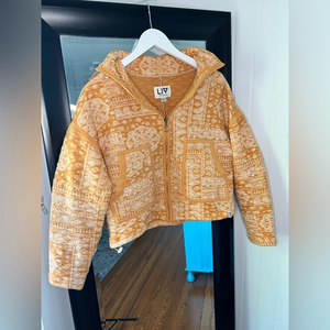 Liv Outdoors‎ Orange Paisley Quilted Jacket